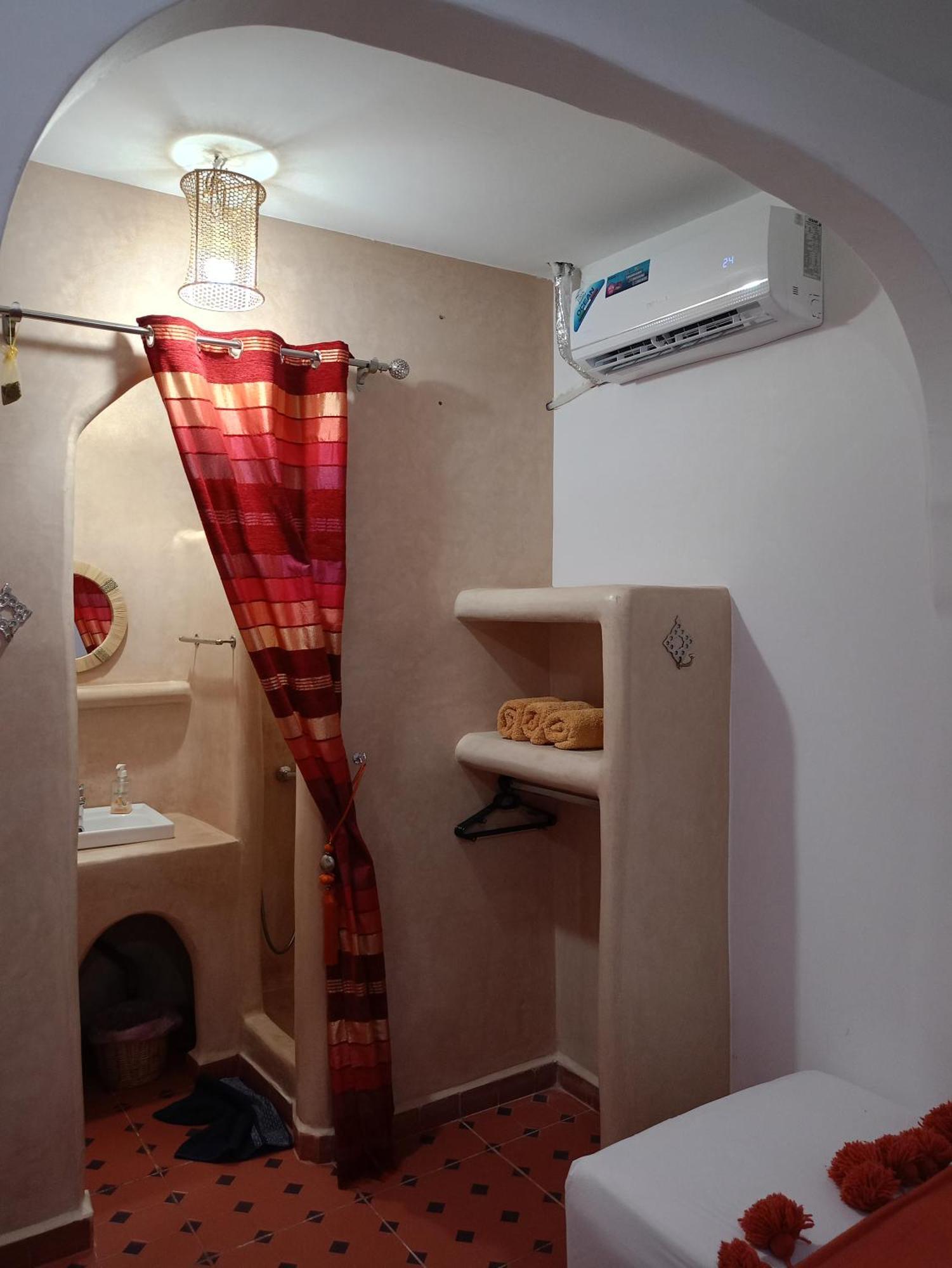 Hotel Dar Sekka Tanger Zewnętrze zdjęcie